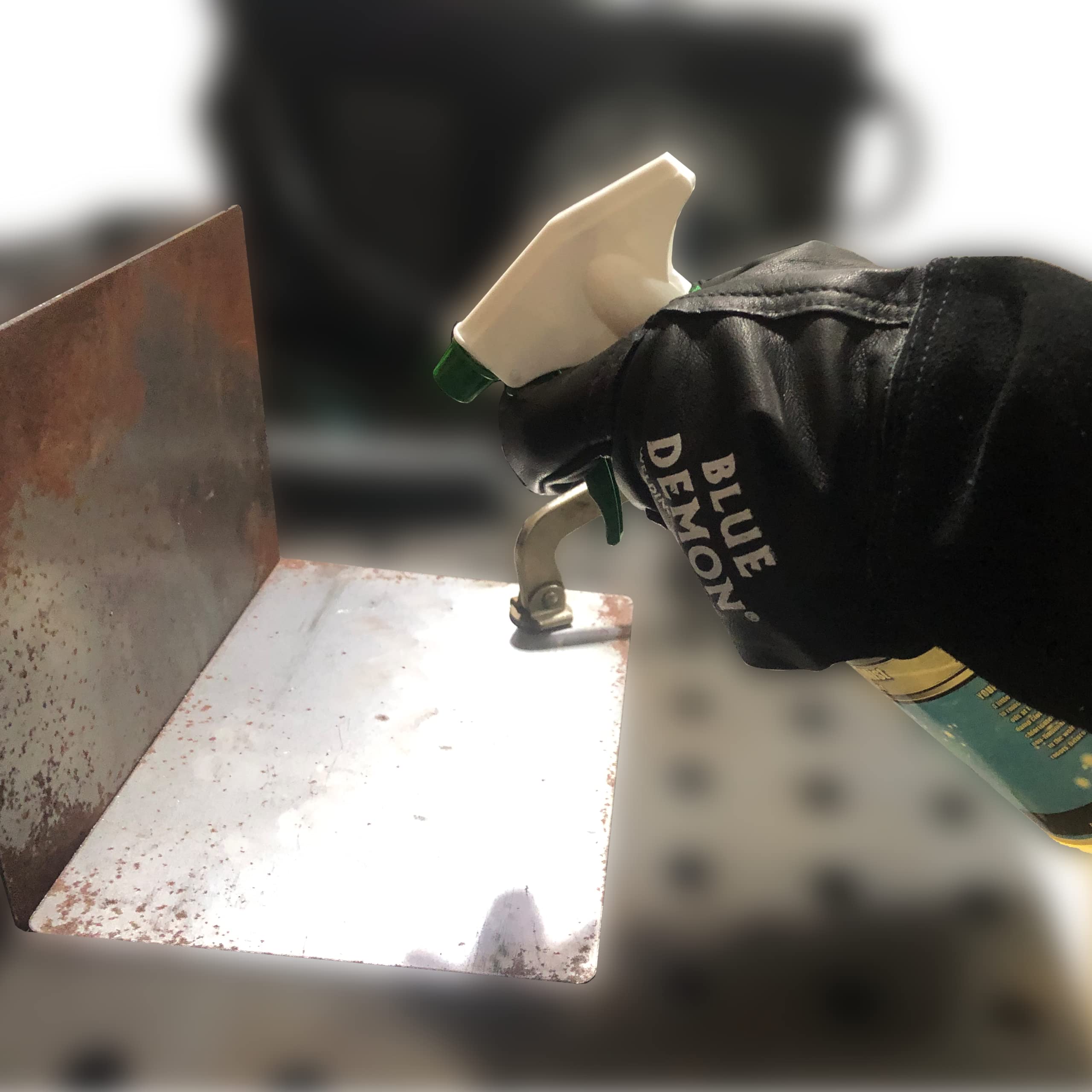 Blue Demon MIG MIST Premium Anti-Spatter, Methylene Chloride Free, Non-Flammable and Non-Hazardous, Removes Spatter, Mill Oil, and Process Oil, 24 oz Spray Bottle - Image 4